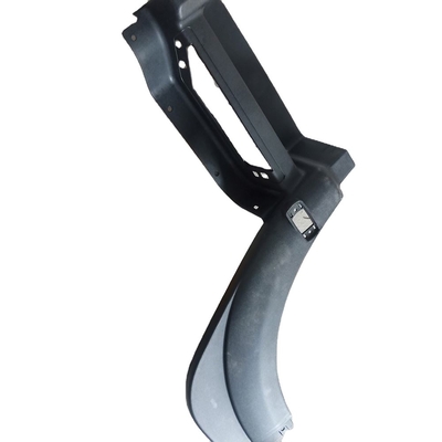 Vervang/repareer originele rechter fender voorste sectie zwart voor Sinotruk WG1642230106