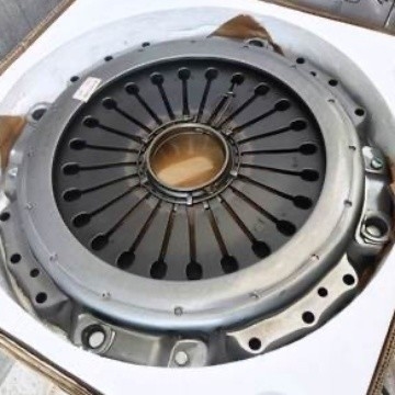 HAOJUN Clutch Plate Assembly AZ9725160100 voor Howo Heavy Duty Truck Originele kleur