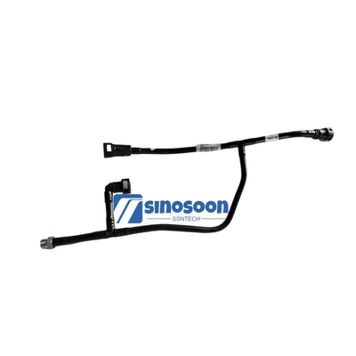OE-nummer 200V12305-5300 Fuel Return Pipe MC11 voor Sinotruk Howo A7 Truck Accessories