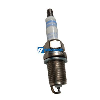 ZK6890HG Standard Size My800 Vuurstekers voor Zhongtong Bus Engine Parts Langdurig