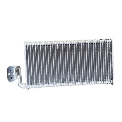 2012- Jaar en standaardgrootte Sinotruk HOWO Truck Parts Evaporator WG1642820005