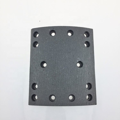 Standaardgrootte staalonderdelen bekleding Az9231342018 voor Sinotruk vrachtwagenrembekleding